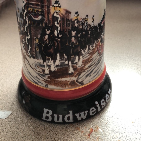 Budweiser Christmas 1992 stein - Picture 8 of 9